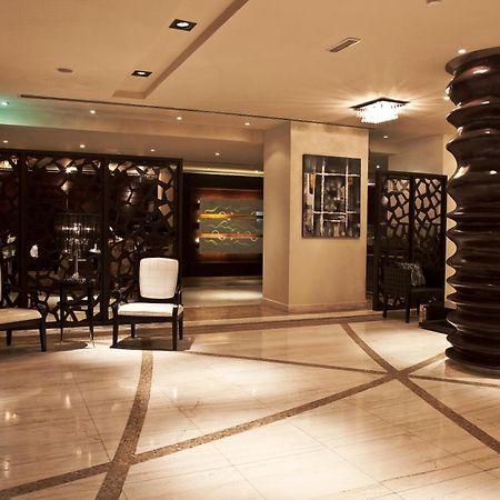 キングスゲート ホテル アブダビ エクステリア 写真